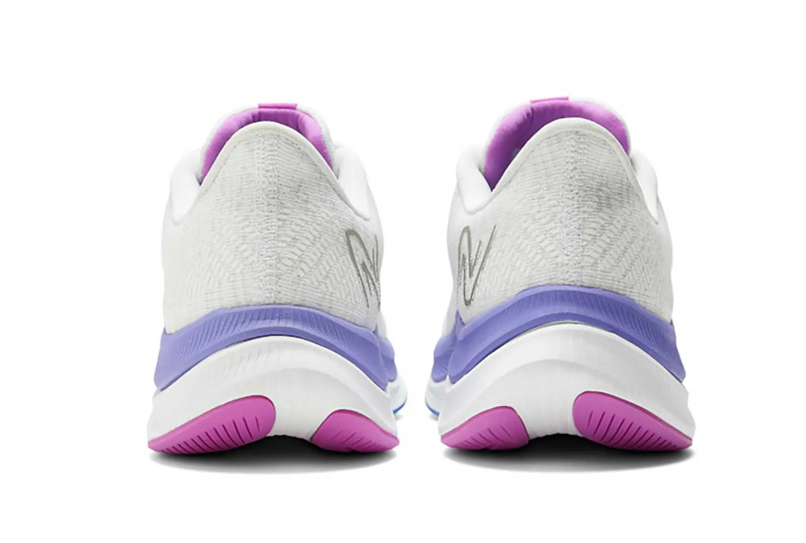 NEW BALANCE FUELCELL PROPEL V4 PARA DAMA ASFALTO