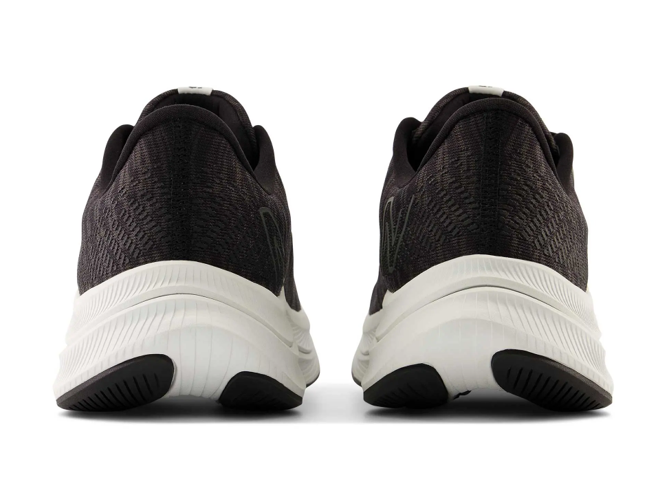 NEW BALANCE FUELCELL PROPEL V4 PARA CABALLERO ASFALTO