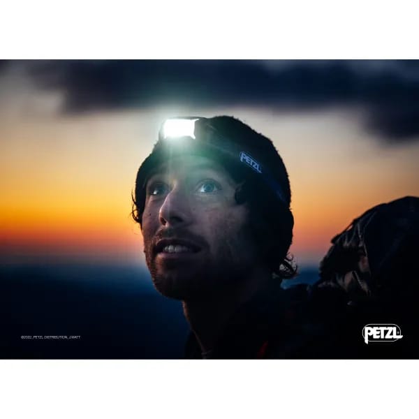 PETZL ACTIK CORE HEADLAMP 600L (E065AA)