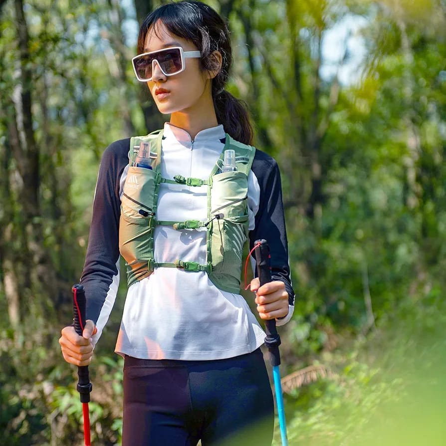 AONIJIE CHALECO DE HIDRATACION CON PORTABASTON 5 LTS (C9116)