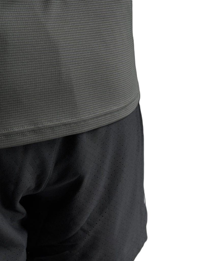 2XU CAMISETA SIN MANGA PARA CABALLERO (MR6676a)