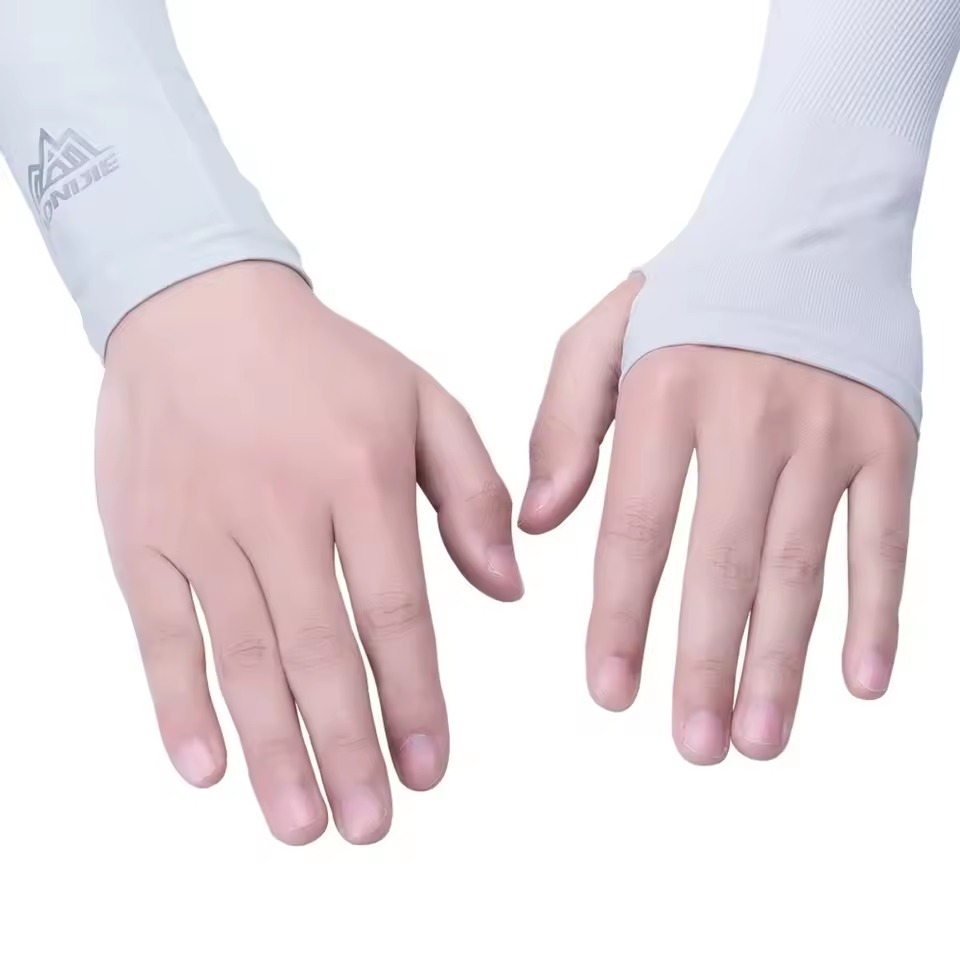 AONIJIE MANGA DEPORTIVA DE PROTECCION SOLAR CON AJUSTE DE DEDO (4039)