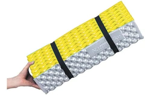 [NH20FCD07] NATUREHIKE COLCHONETA AISLANTE DE ESPUMA PARA TREKKING PLEGABLE